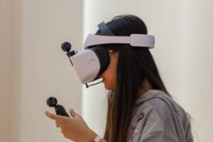 Girl wearing a VR Headset